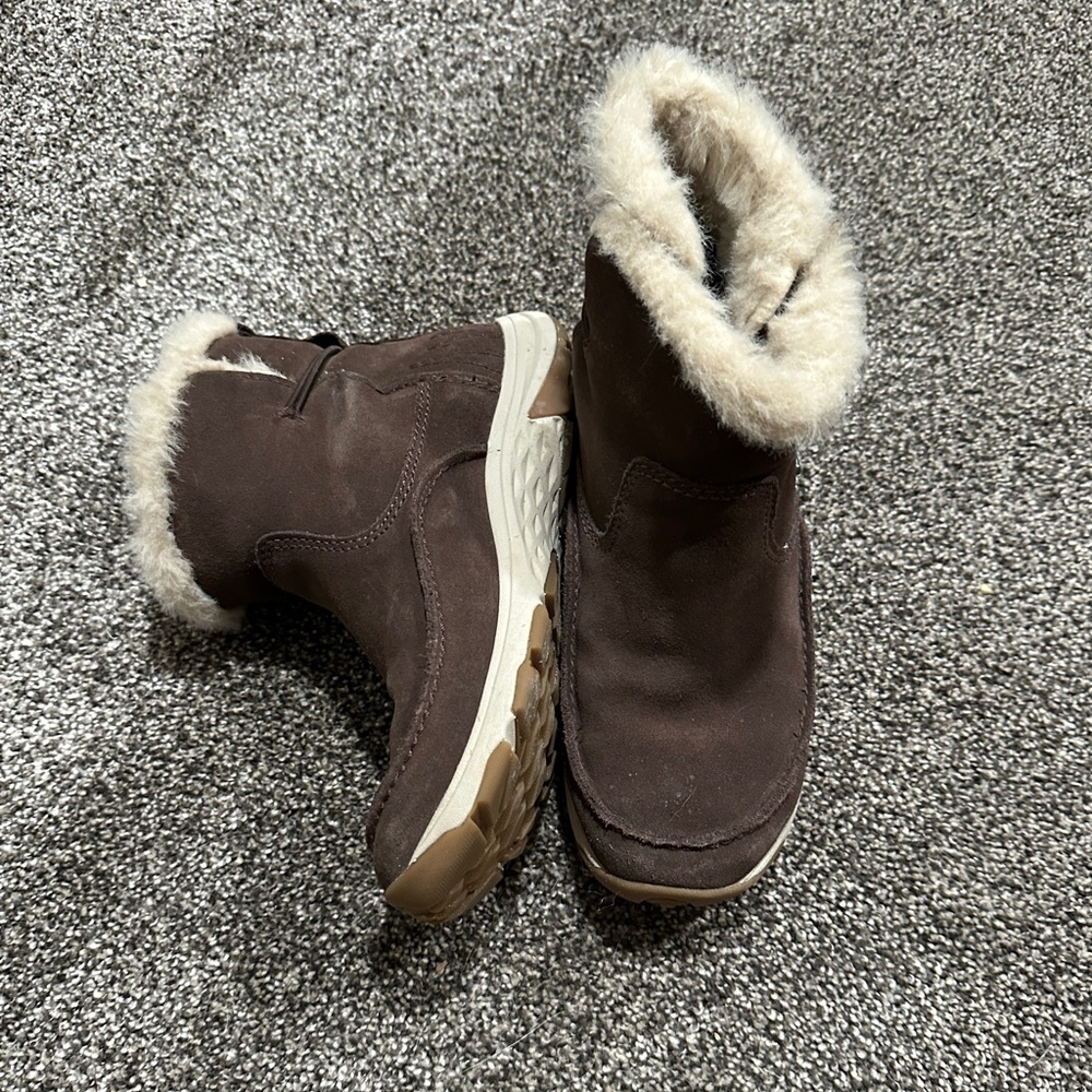 Merrell Approach 200g Ankle boots women's size 6.5